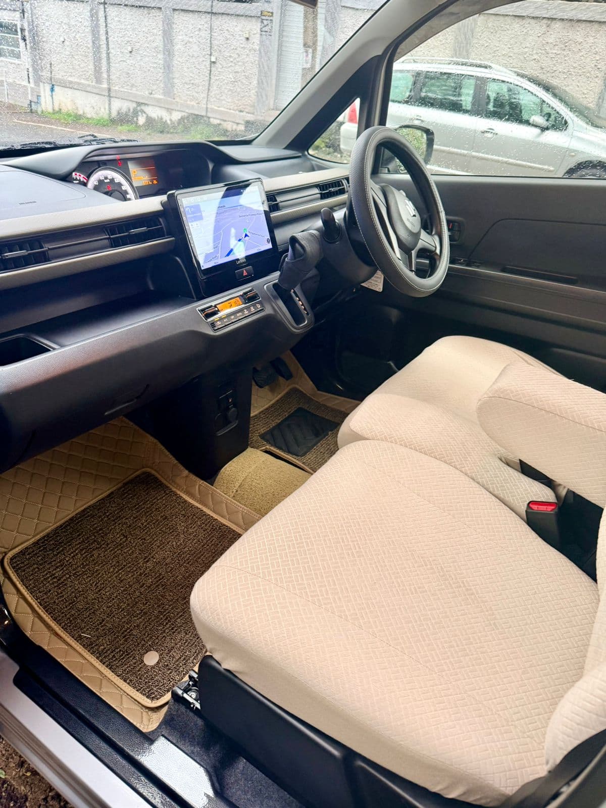 Suzuki Wagon R - Image 8